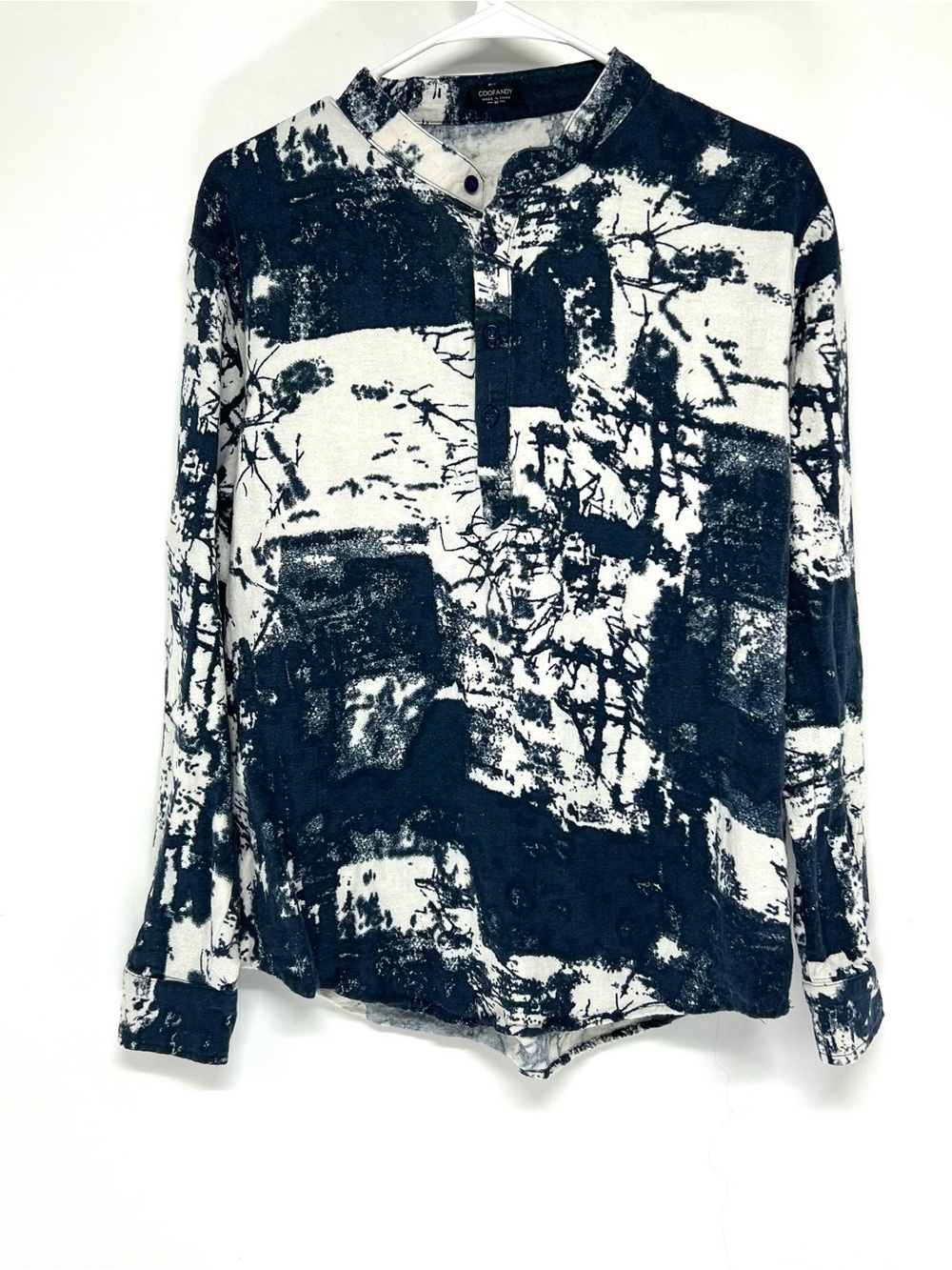 Coofandy hemp blend men’s top medium